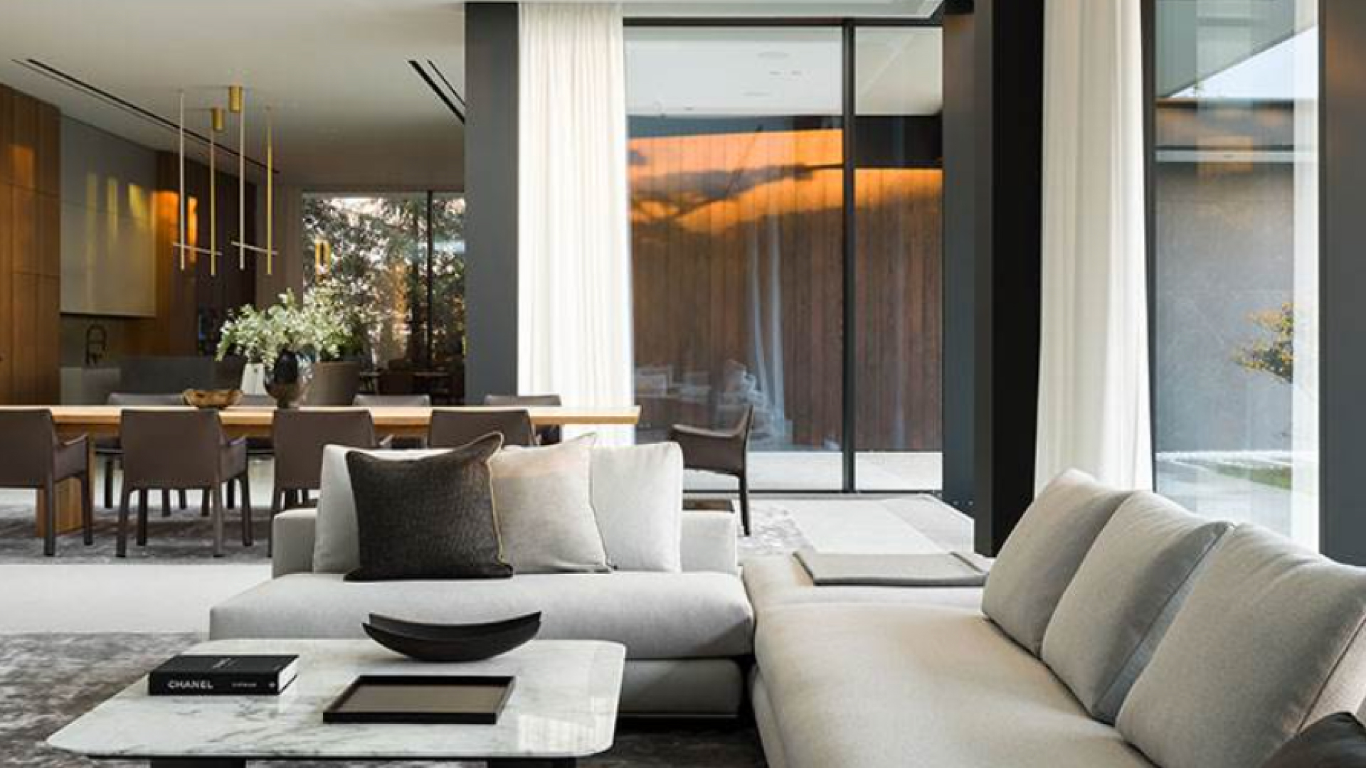 Maximizing Small Spaces with Luxury Multifunctional Furniture